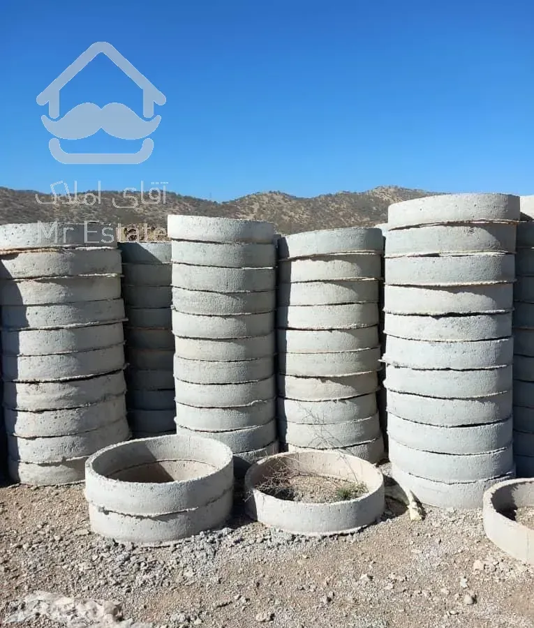 حلقه چاه    بلوک  تیرچه.    آجر //