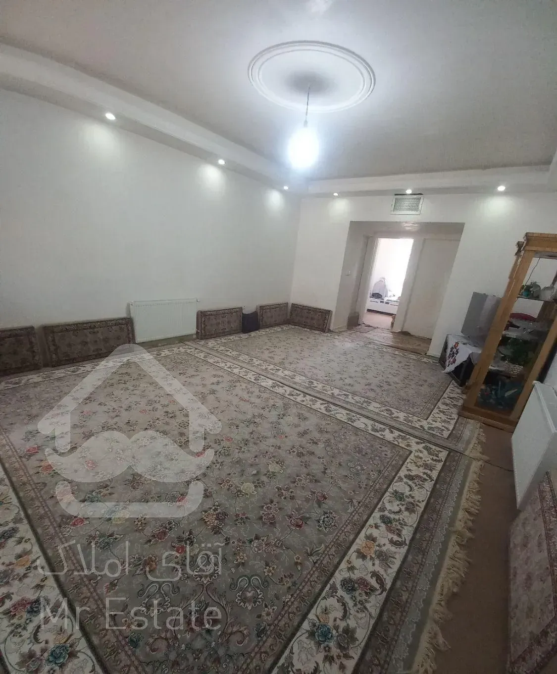 اجاره آپارتمان ۸۵ متری ۲ خوابه طبقه ۳