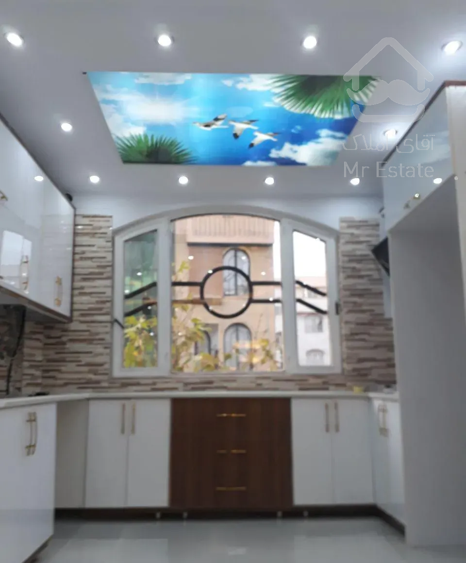 ۴۳ متر طبقه اول