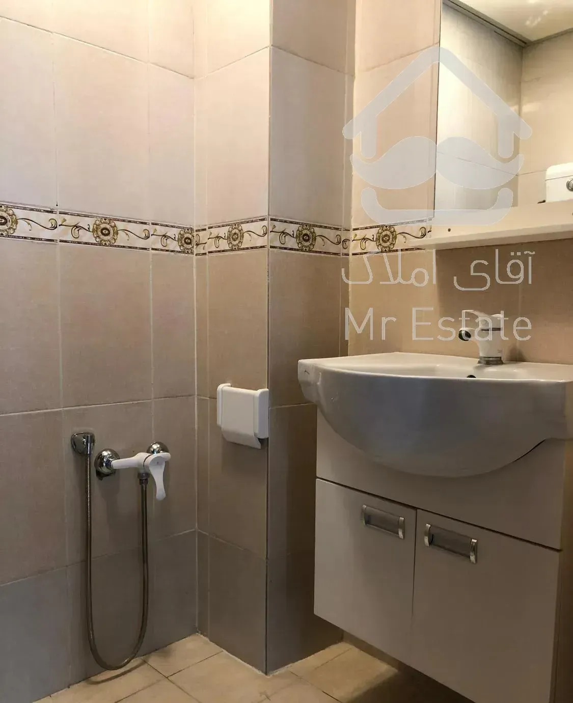 ١٣٠متر،٢خواب،محدوده کیماسی،خ قادری