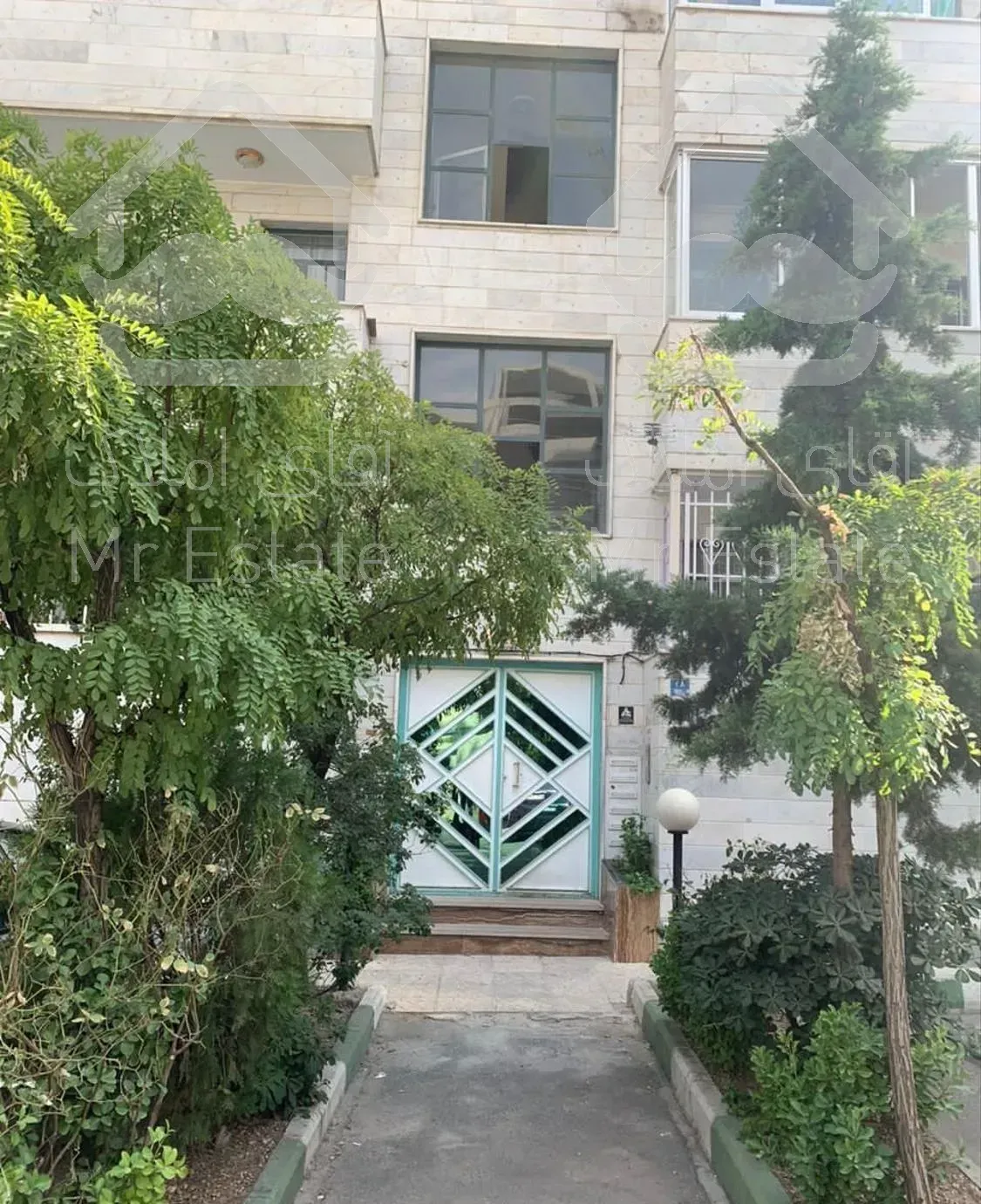 آپارتمان بازسازی شده