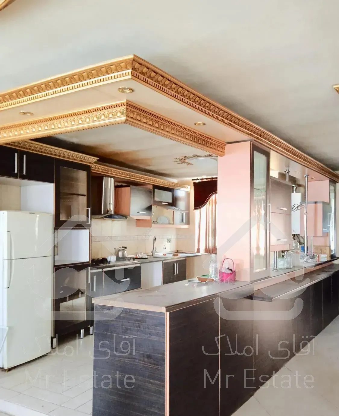 ١٥٠ متر دروازه دولت