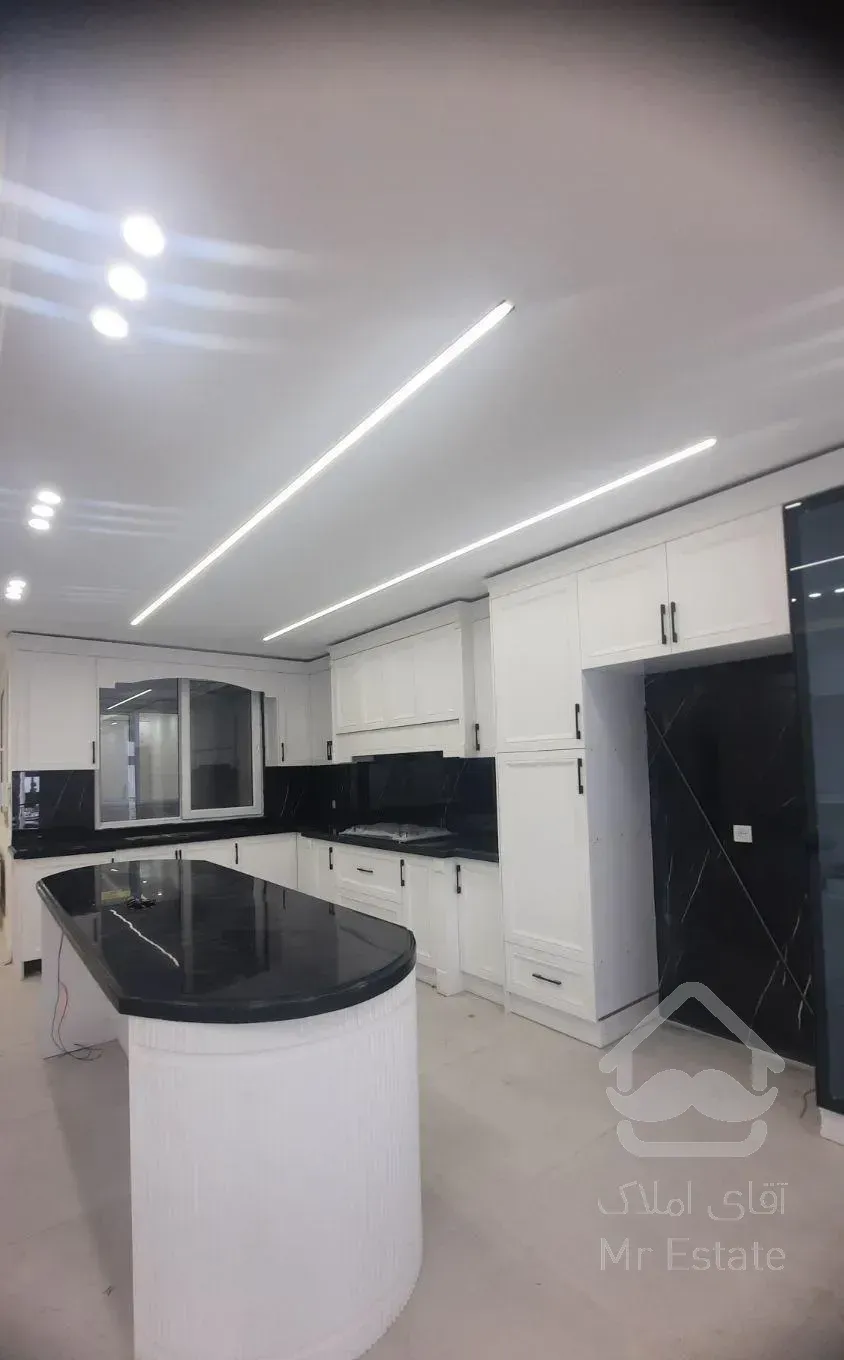 آجودانیه ۱۵۰متر ۳خ خوش نقشه نورگیر ارزنده