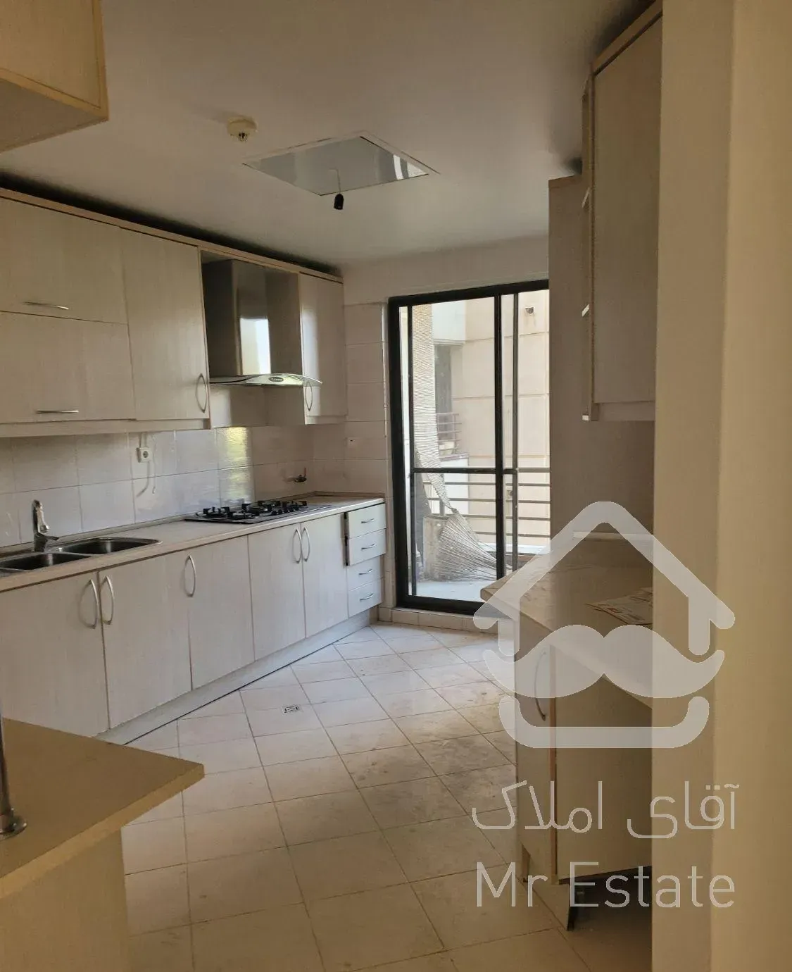 برج باغ ۱۵۰ متر /۳خواب