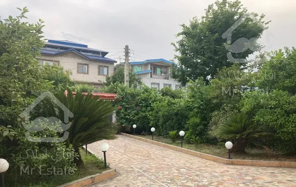 فروش ویلای ۳۰۰متری حیاط دار درکتالم