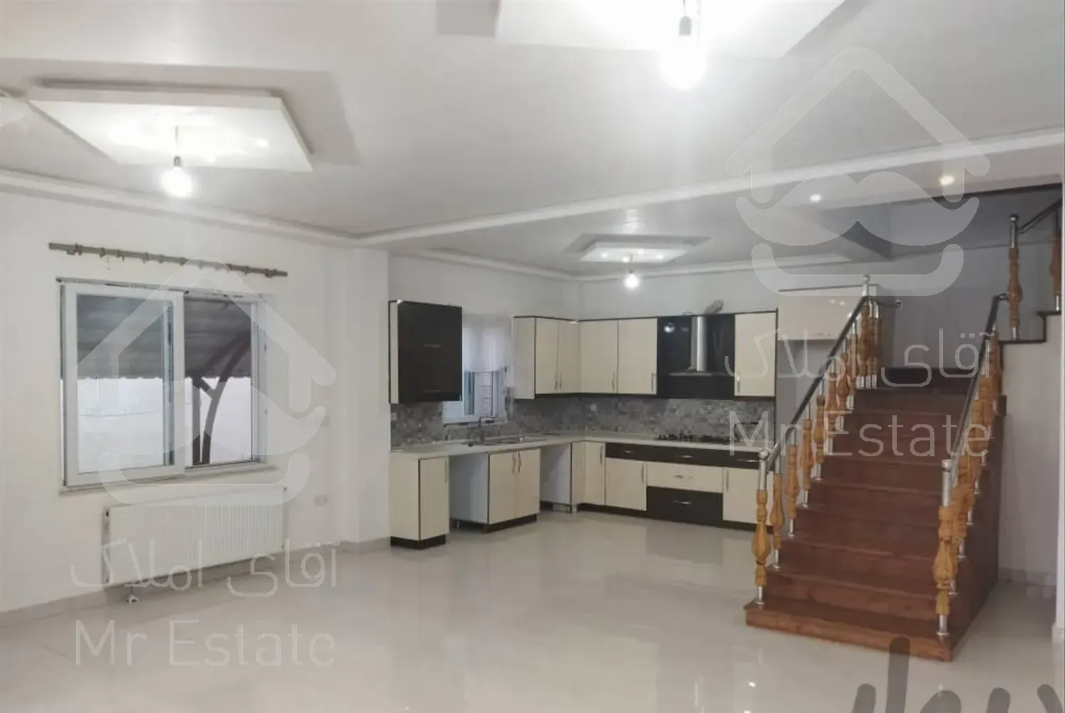 ویلا ۱۶۰ متری بلوار کریمی هلستان