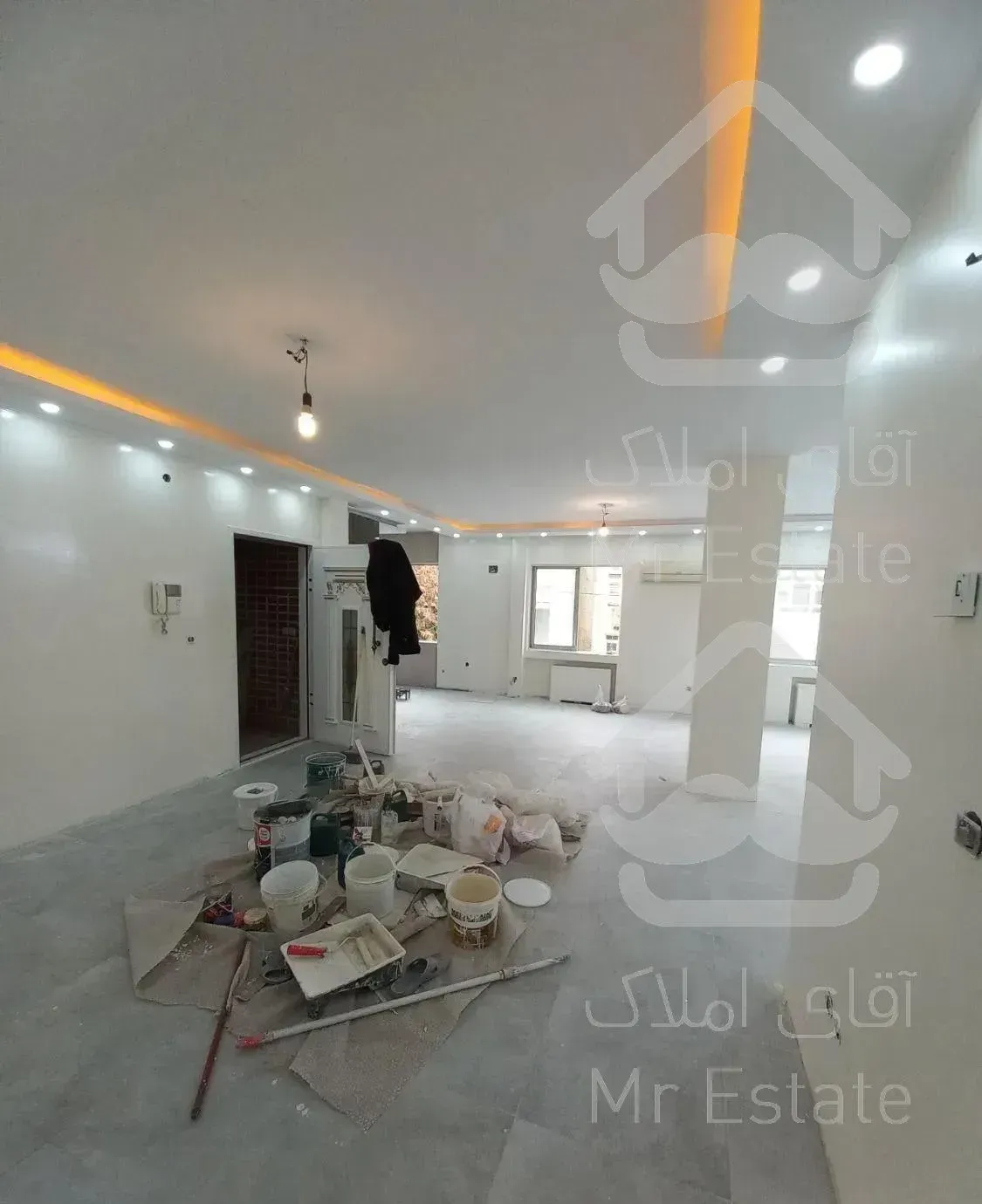 ۱۸۰متر،بالاتر از میدان ولیعصر