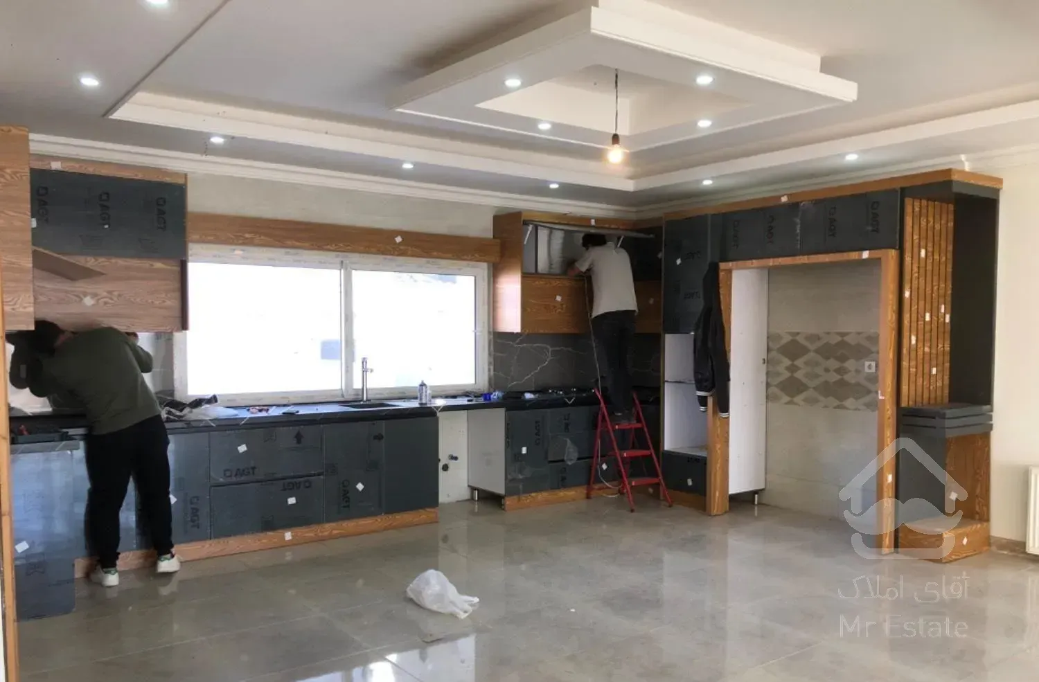 ۲۰۰مترآپارتمان تک واحدی شمالی جنوبی رادیودریا