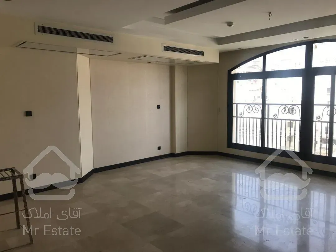 آپارتمان ۱۹۰متر اجودانیه ۳خواب تراس بزرگ نورگیر امکانات