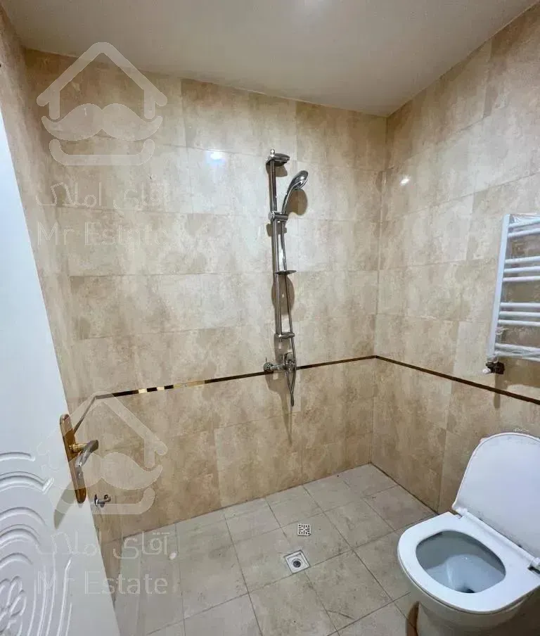 ۱۷۵ متر سه خواب نوساز ویو دریاچه برج فرزانگان