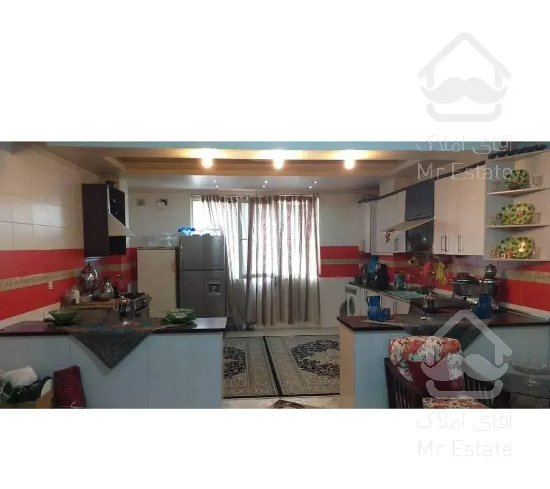 ۱۱۲متر۲خوابه فول  ط ۴ بلوار۱۳۱ خ ۱۸۴