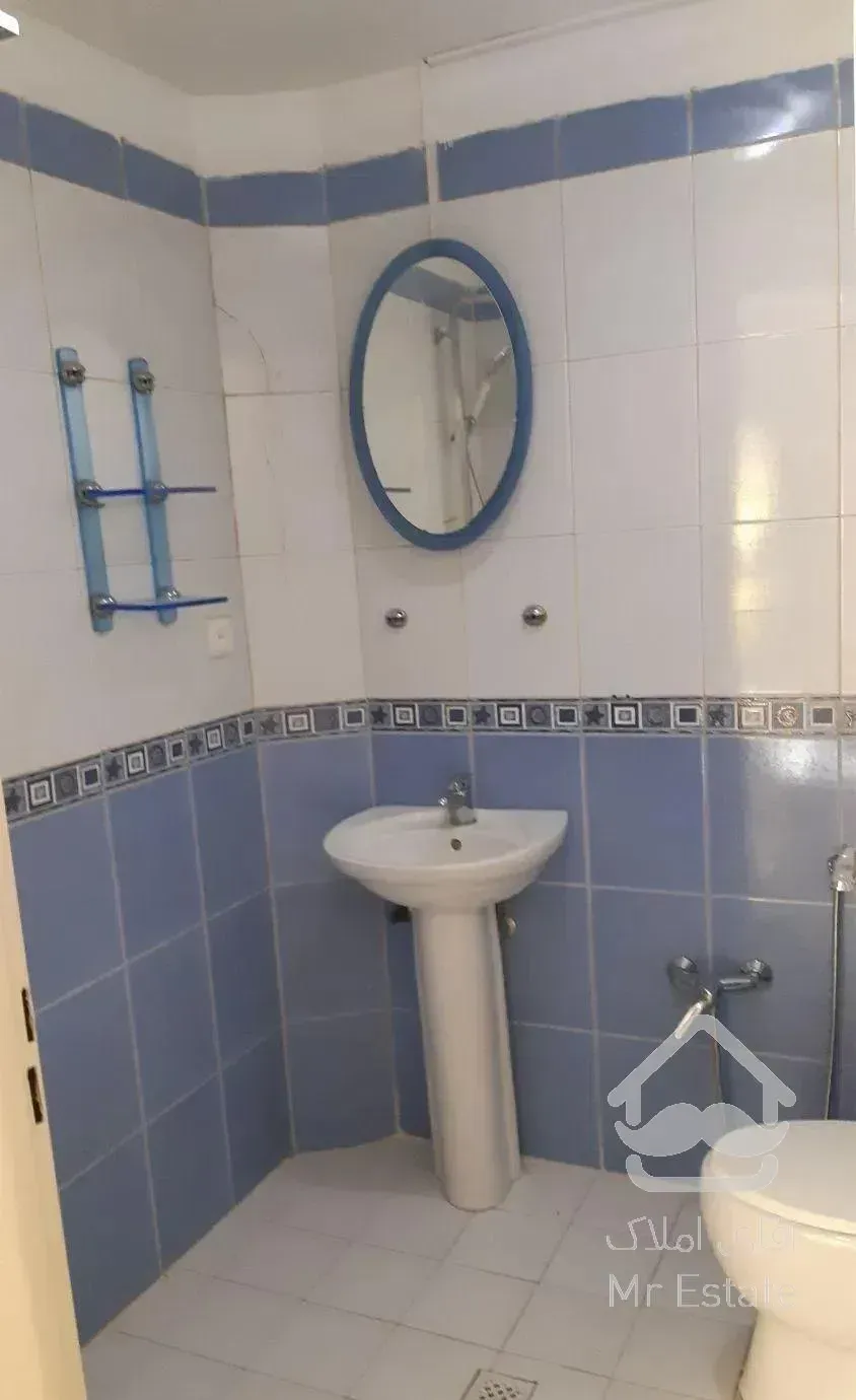 130 متر قلهک سه خواب