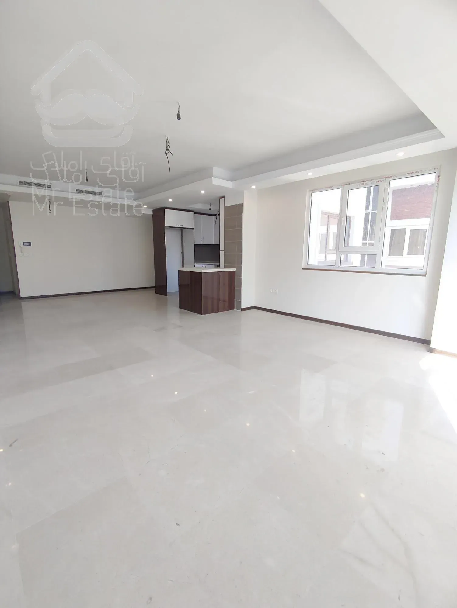 145متر نوساز بدون دیوار مشترک