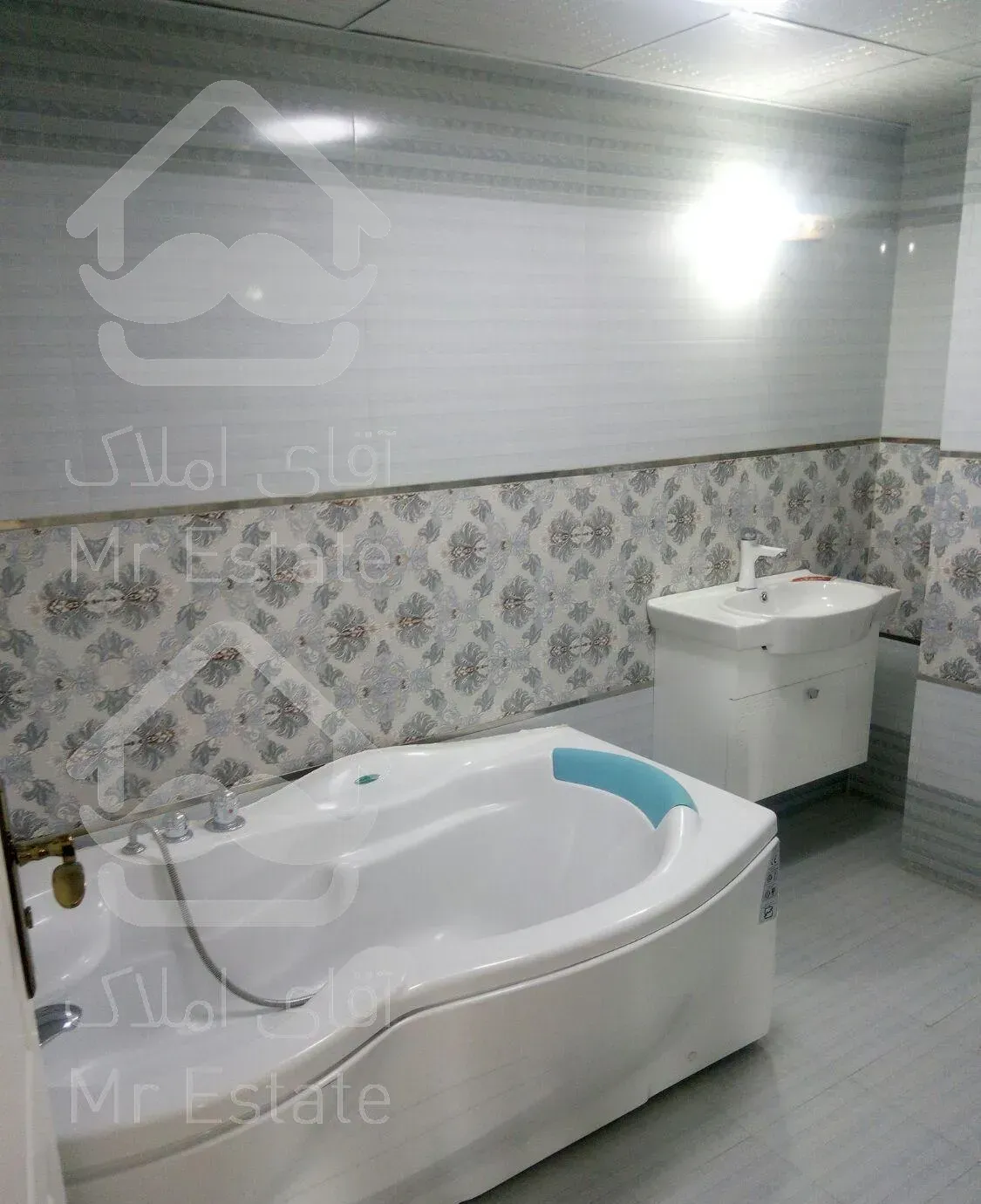 180متر/آپارتمان/ سعادت آباد/ تک واحد