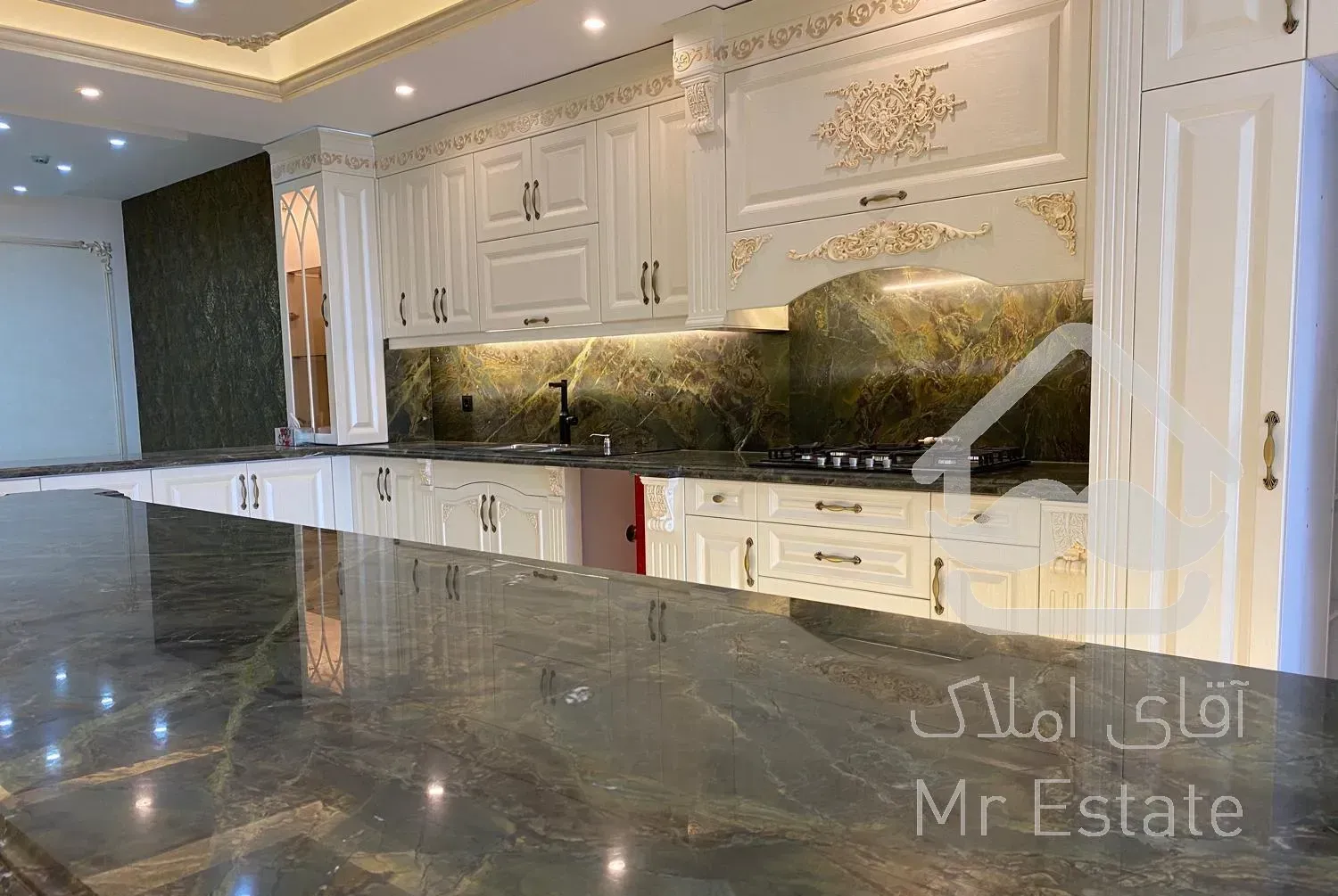 ۱۲۵ متر نوساز کلید نخورده/فول امکانات