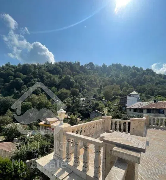 فروش ویلا با موقعیت عالی چسبیده به لاهیجان