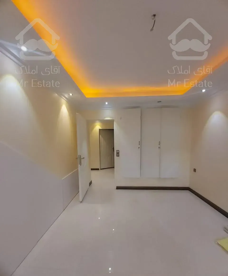 آپارتمان ۱۳۰ متری دو خوابه هنزک