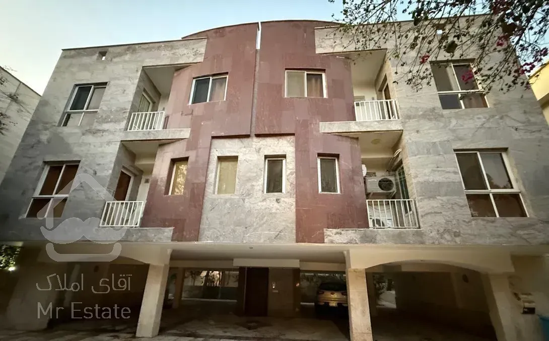 فروش آپارتمان ۸۷ متری ۲ خوابه طبقه ۱ صدف فاز ۴