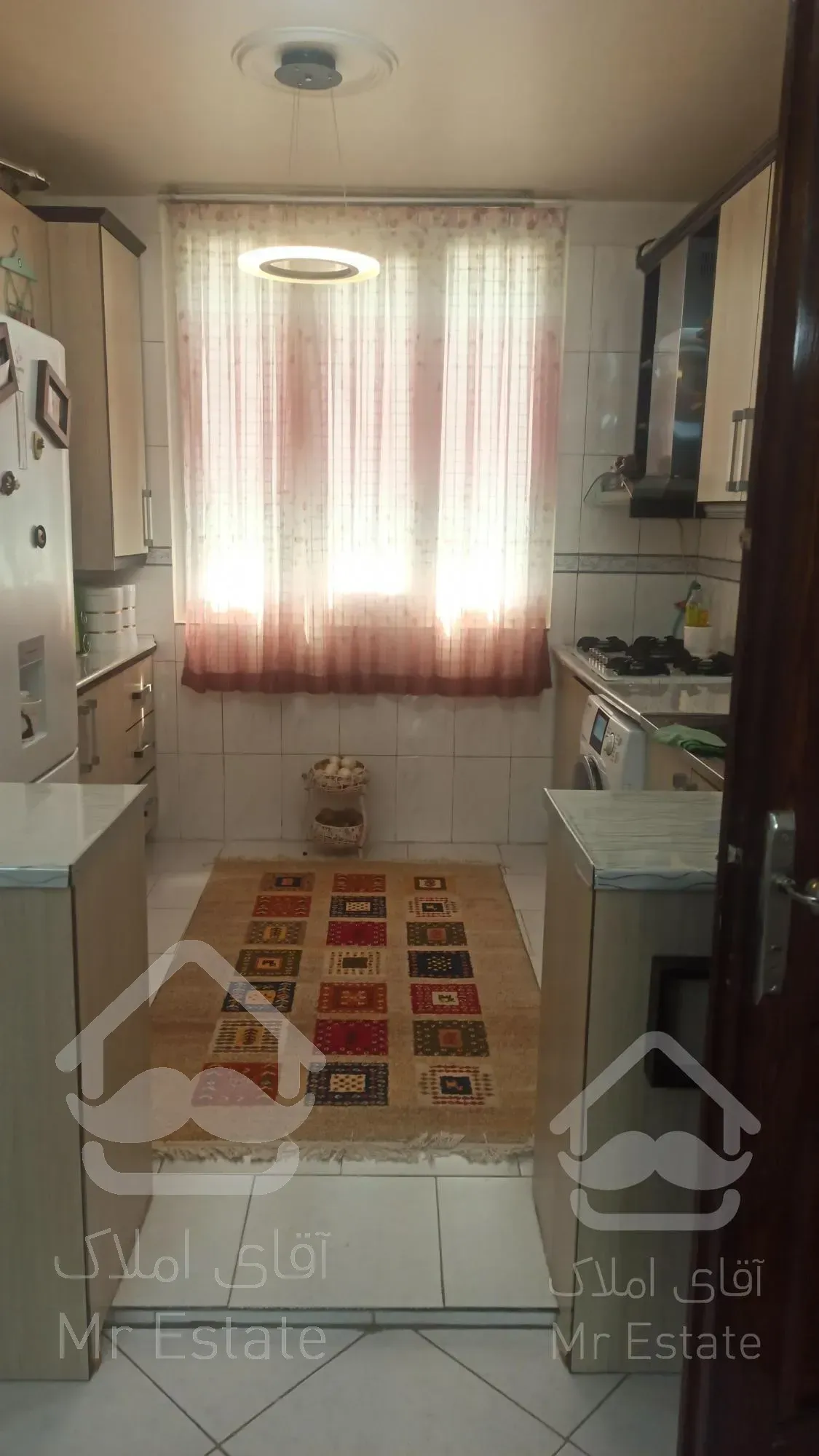 آپارتمان 60 متری تمیز