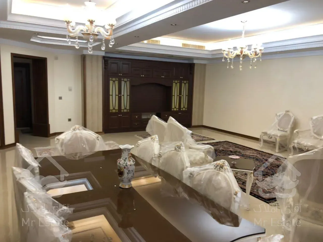 اجاره و رهن آپارتمان زعفرانیه 270  متر شیک