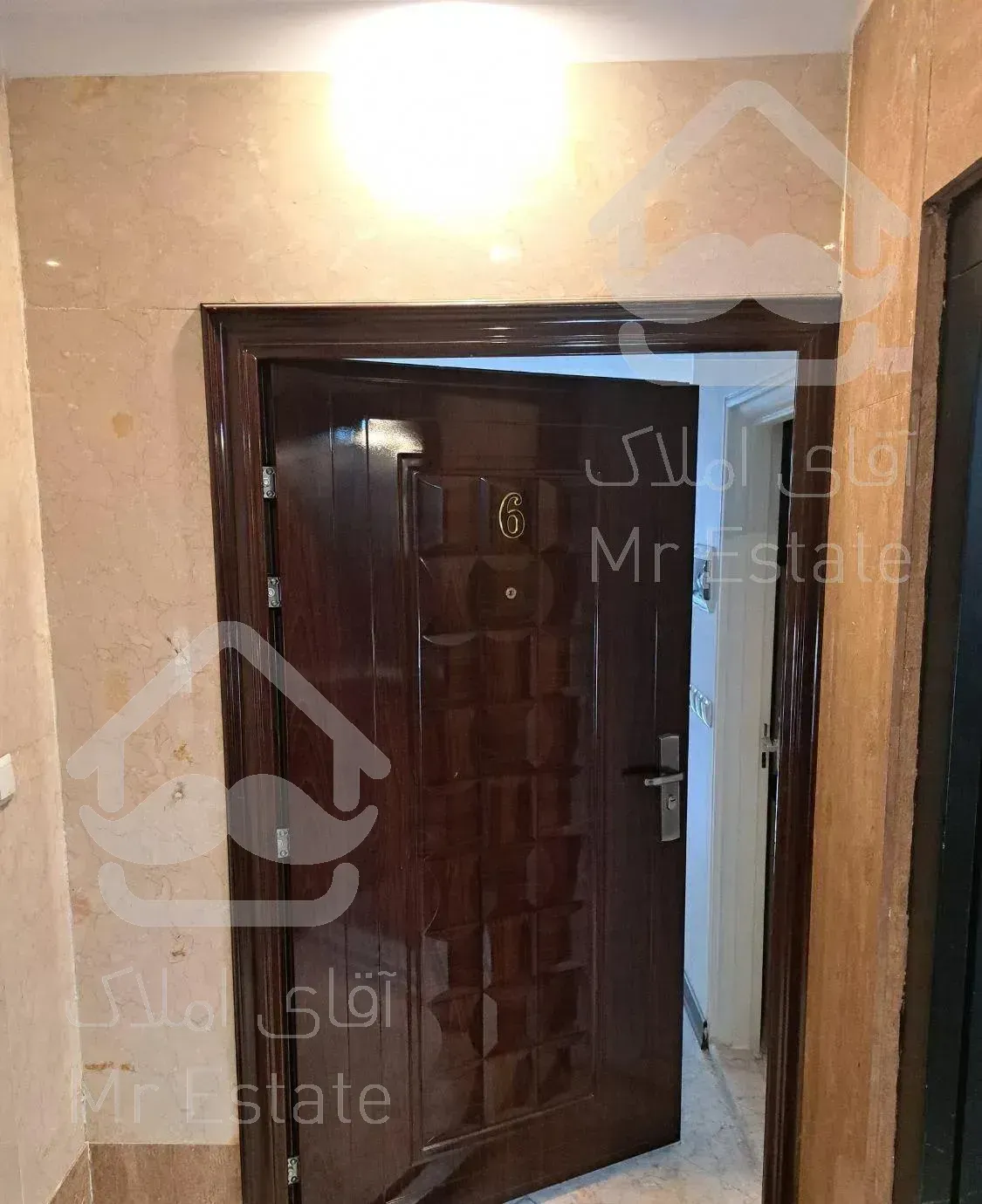 آپارتمان ۱۰۰متری  فرعی امیرنیا