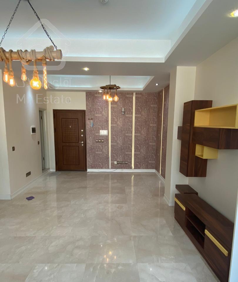 68 متر، فول، نورگیر