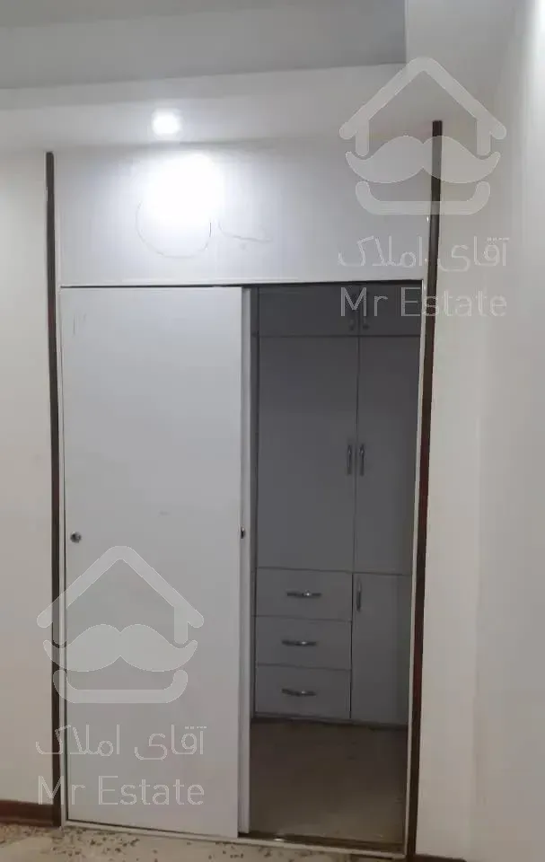 ۱۲۰متر ۲ خواب / کلید نخورده / دریاچه چیتگر