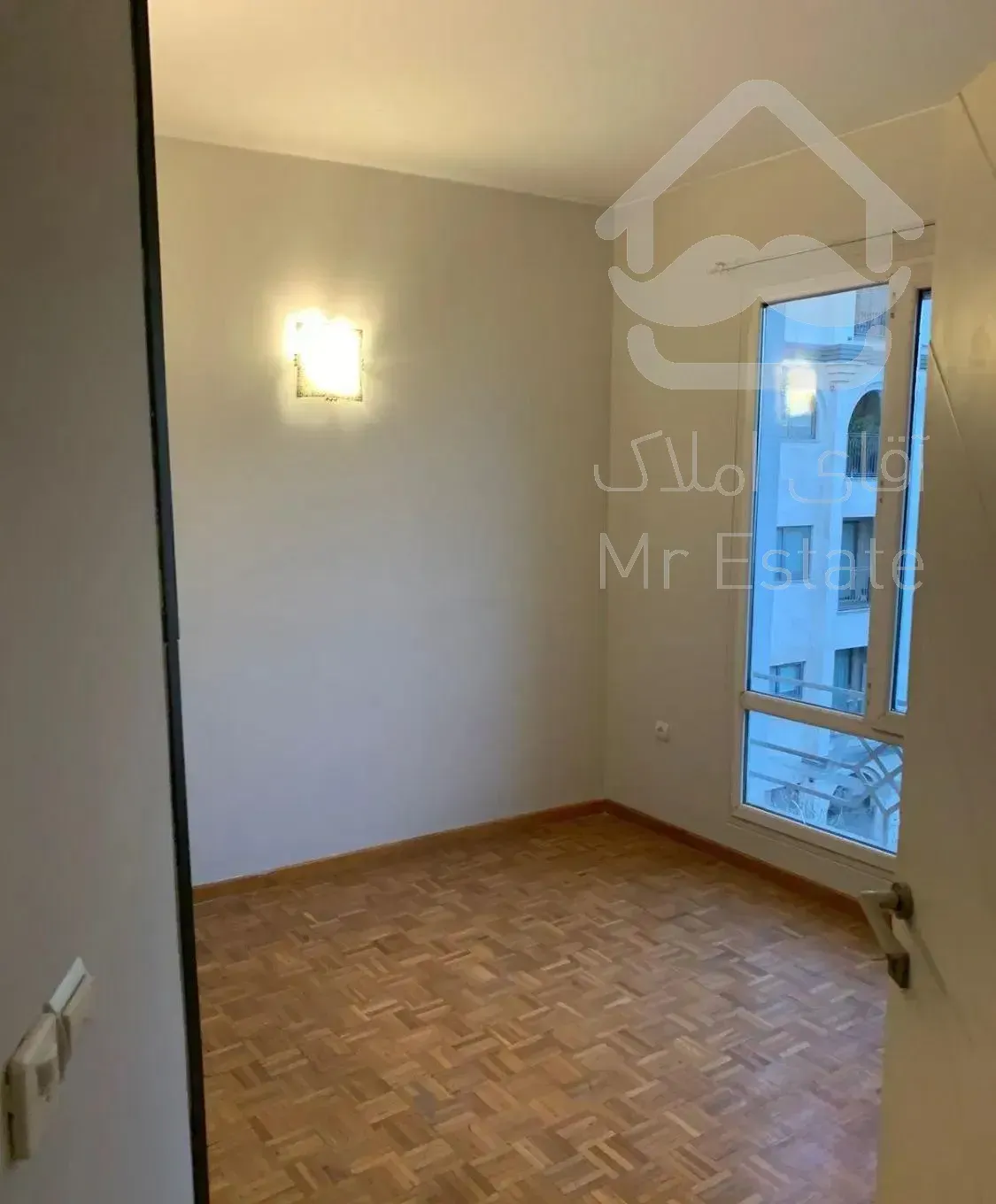 ۶۵ متر ۲ خوابه، اندرزگو