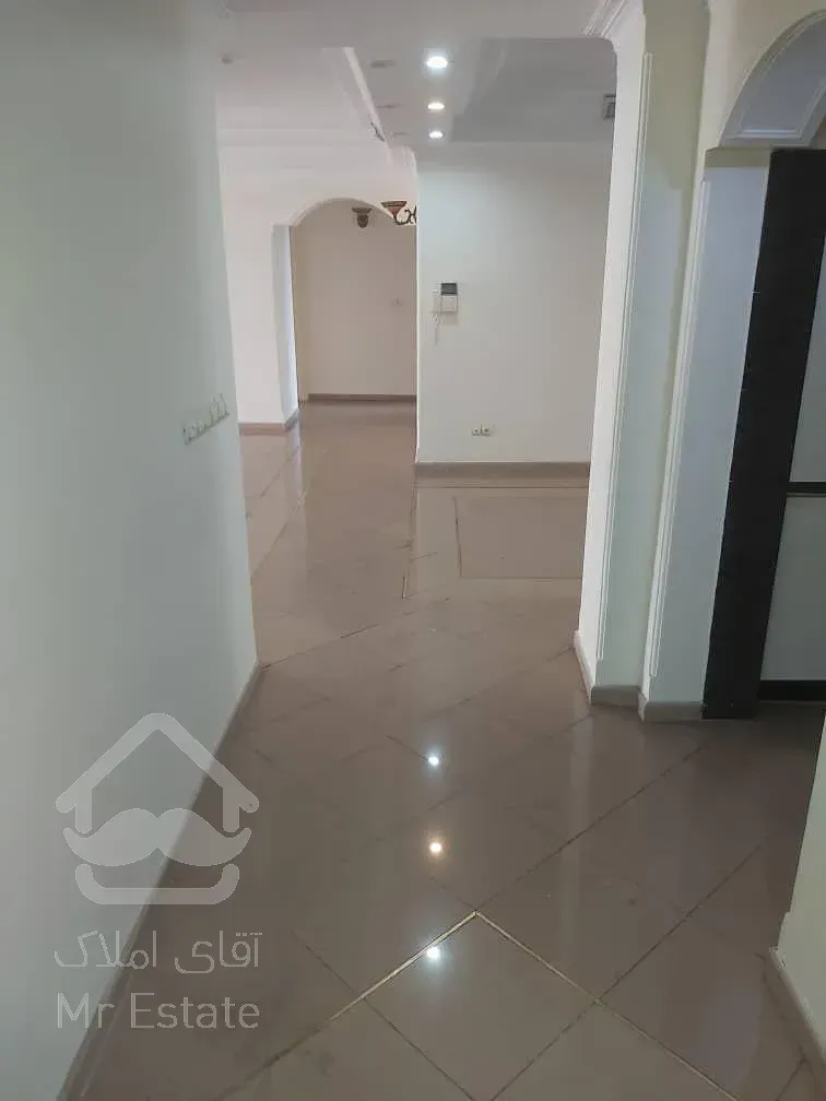 اجاره و رهن آپارتمان ولنجک 220  متر لوکس