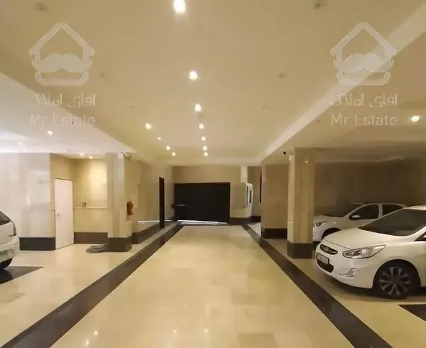 آپارتمان ۱۹۰ متری کامرانیه شمالی(دکترتنها)