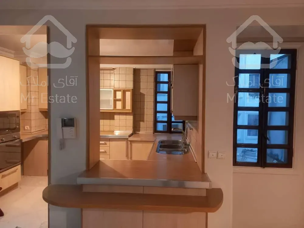 اجاره و رهن آپارتمان محمودیه 98  متر لاکچری