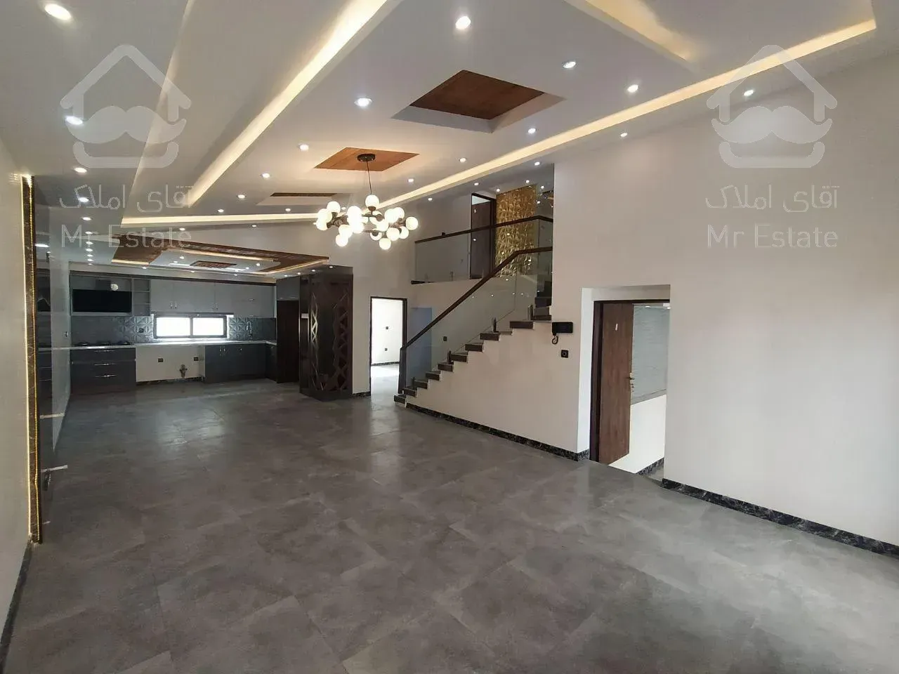 فروش ویلا ۳۵۰متری