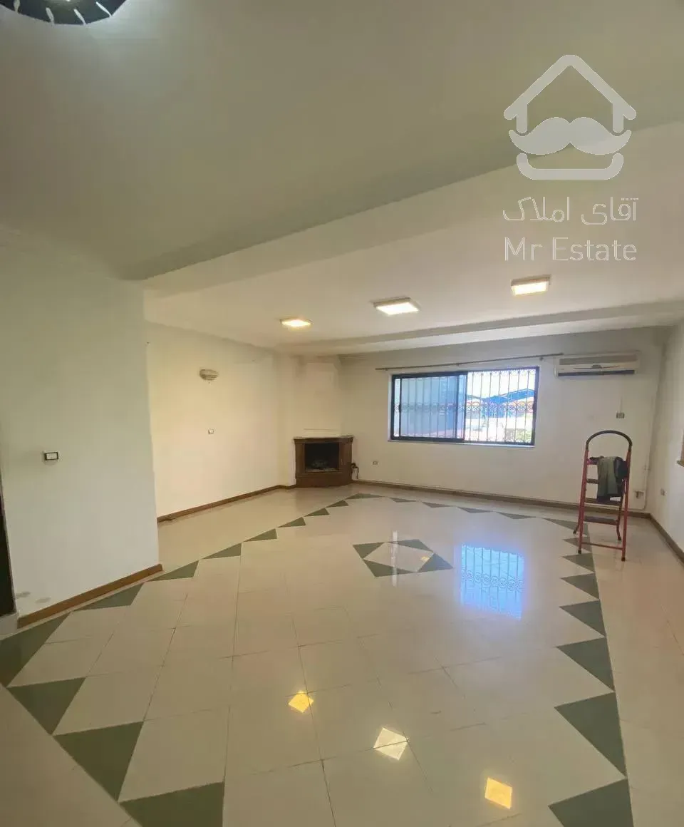 آپارتمان۹۲متری/۱۰۰مترتاساحل/خ شهید یوسفیان