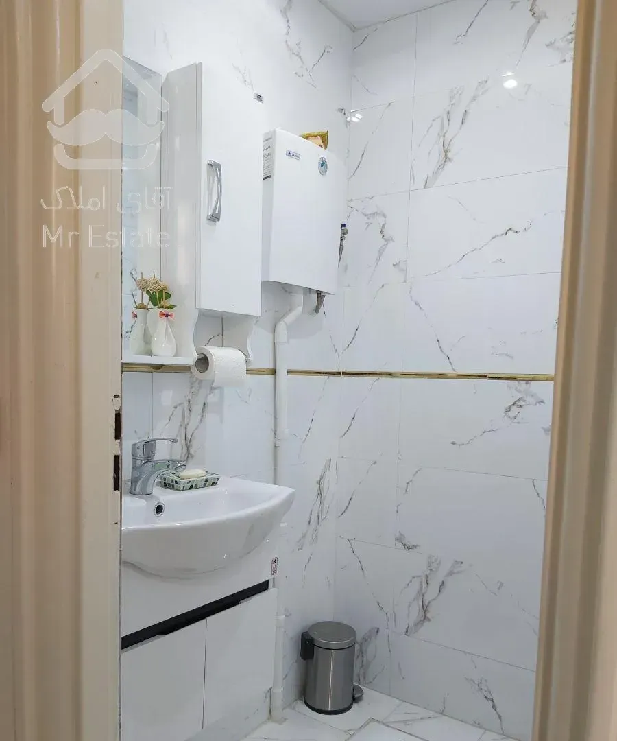 ۷۱ متر / جنوب عدل / ۱ ساله