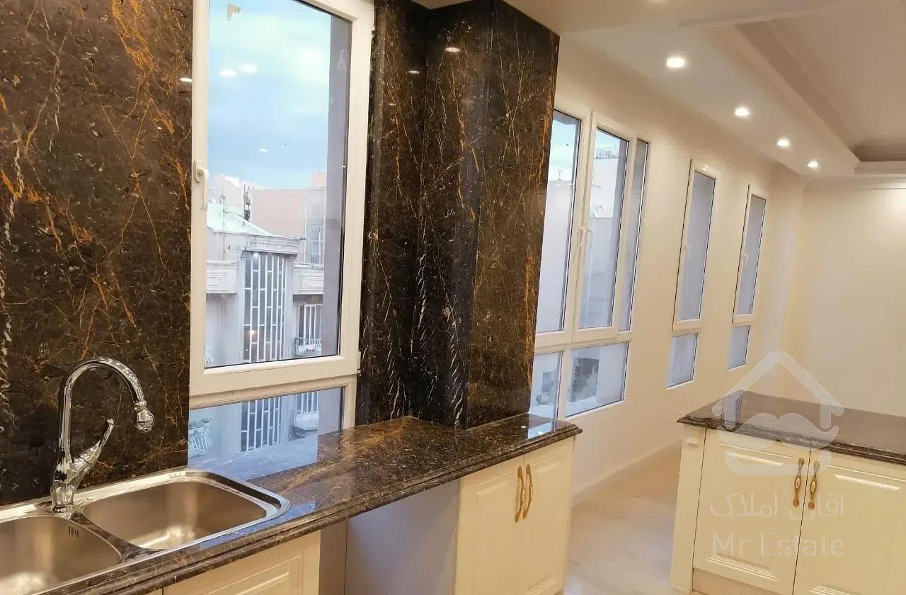 ۱۴۰متر یکساله سه خواب  خ ۱۵۴