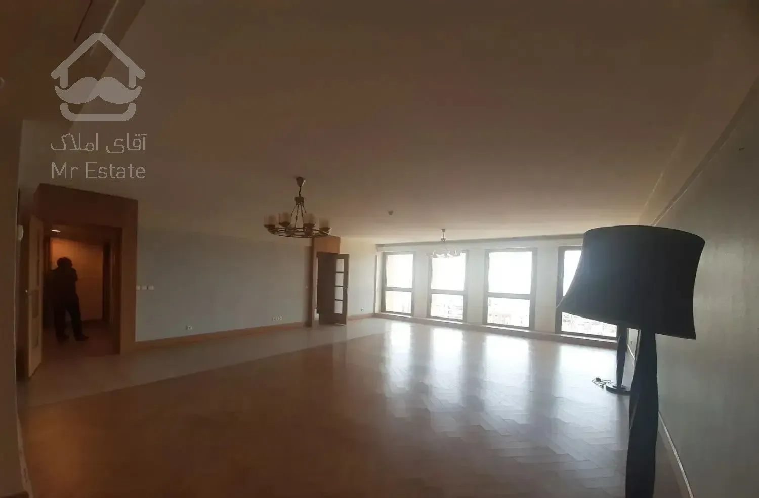 برج بین الملل تهران ۲۵۰ متر ۳ خوابه