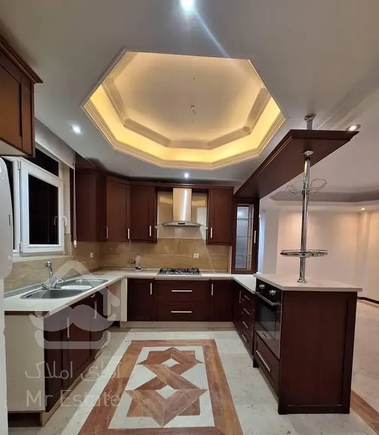 محمودیه ۱۵۰ متر کم واحد