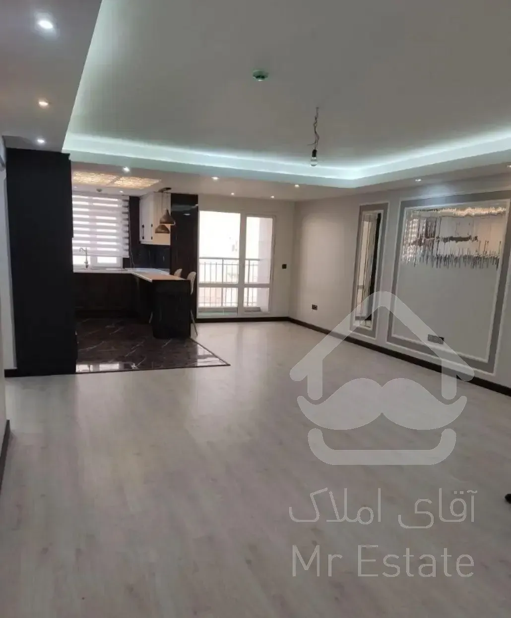 83 متر آپارتمان/آفتابگیر/تهاتر/شقایق مرکزی