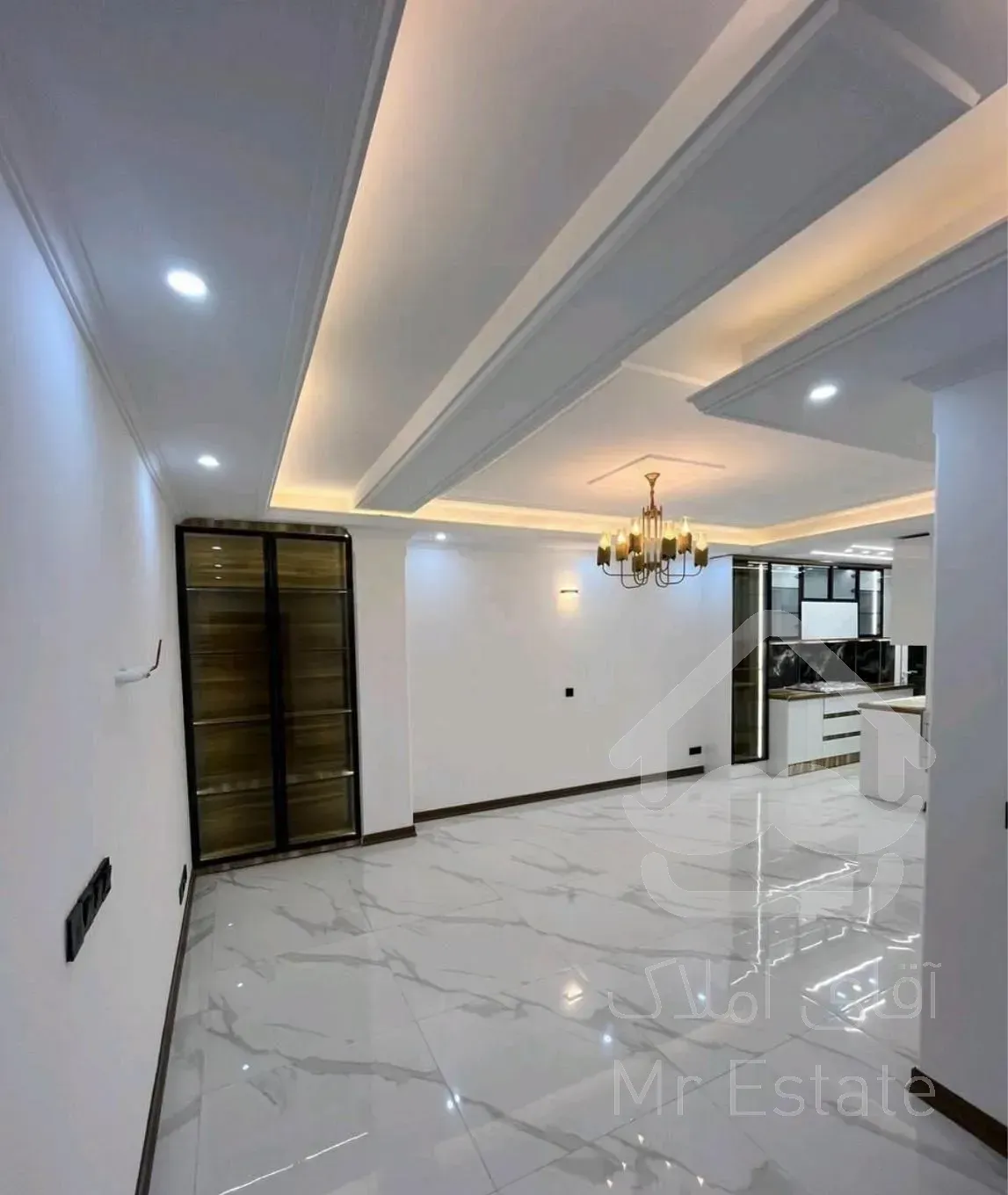 ۴۵ متری /با پارکینگ/تک واحدی/دسترسی به مترو۷دقیقه