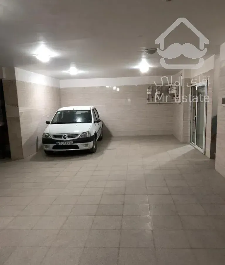 آپارتمان 125متری واقع در خیابان پروین اعتصامی