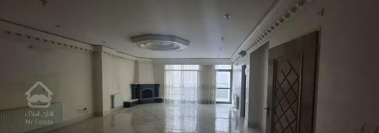 فروش آپارتمان ۱۹۰ متری ۳ خوابه طبقه ۲ در آبشار