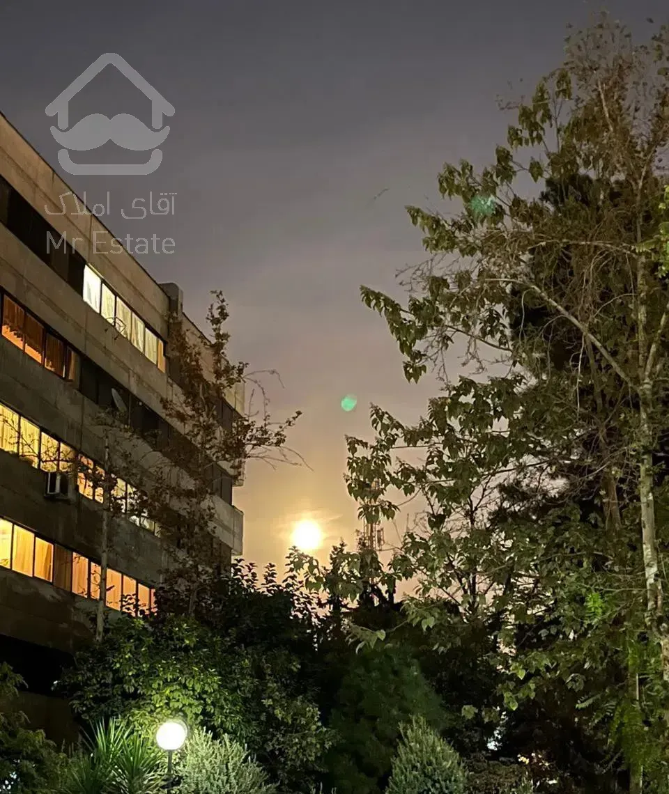 فروش پارکینگ و انباری بالا استادیوم