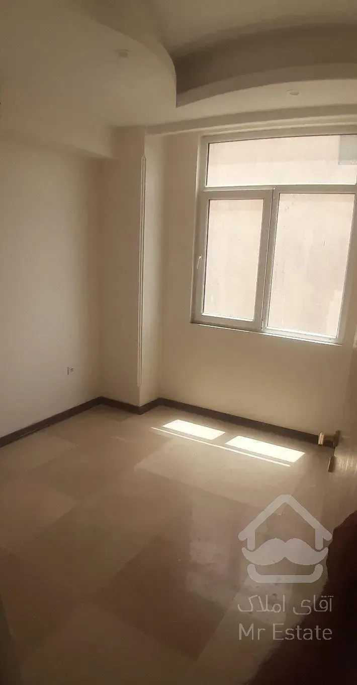 بلوار علامه ۱۱۱متر/// ۲خـواب*&nbsp; دنـج