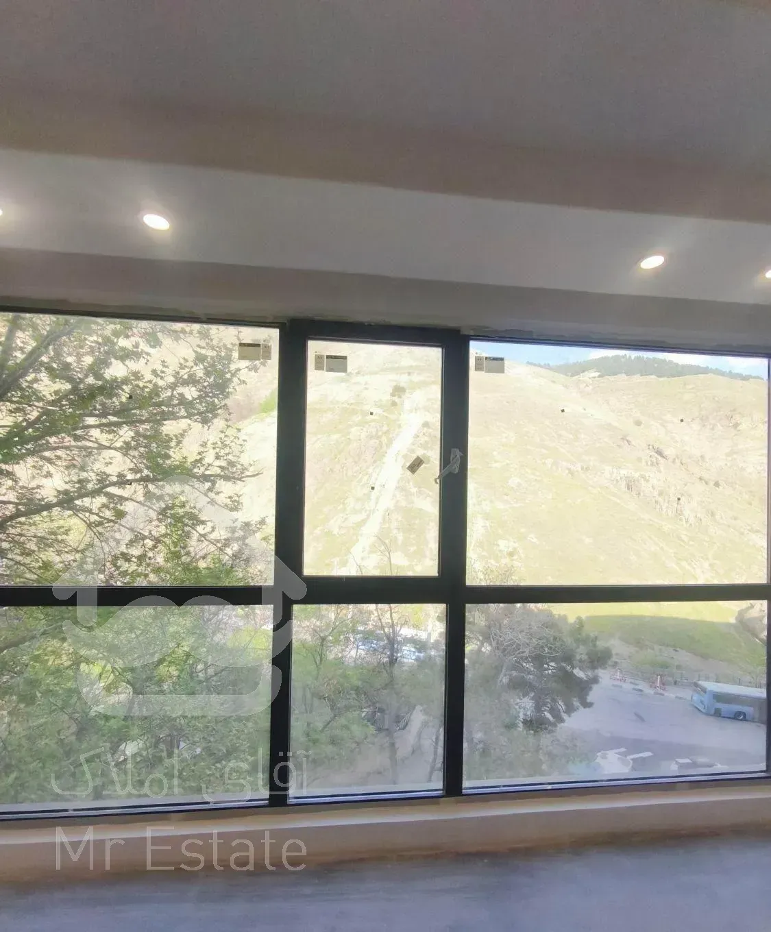 آپارتمان 150متر مدرن ۳ خوابه ویو ابدی