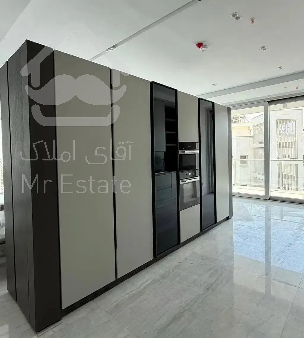 ۳۶۰متر پنت هاوس مدرن/ ویو ابدی/ بدون رهن فقط اجاره