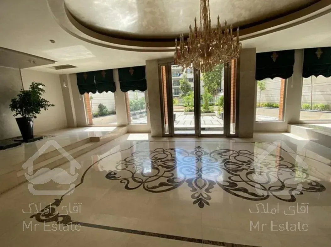 آپارتمان ۲۷۰متر نیاوران ۳خواب نوساز فول تراس نورگیر ویو