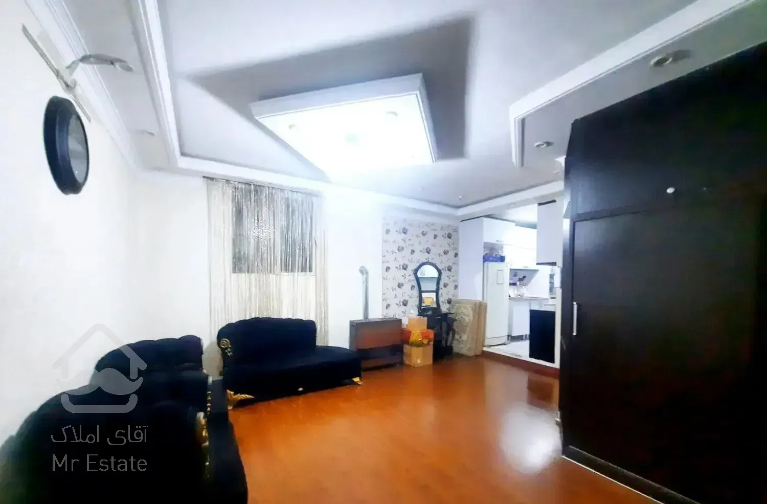 ۴۷متر / طبقه اول/ بدون مالک/ مترو ابن سینا