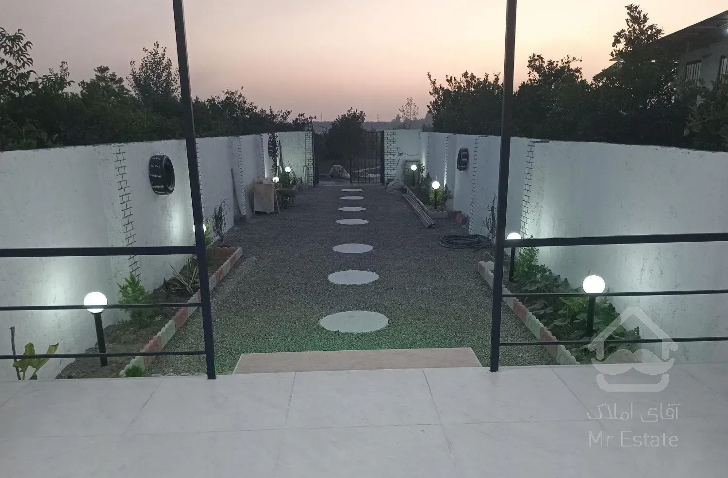 خونه ویلای شیک نقلی