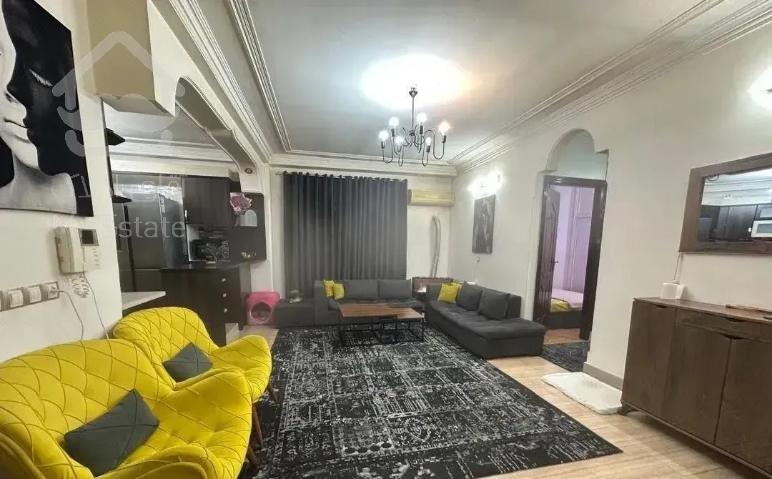 آپارتمان تک واحدی در خیابان گل