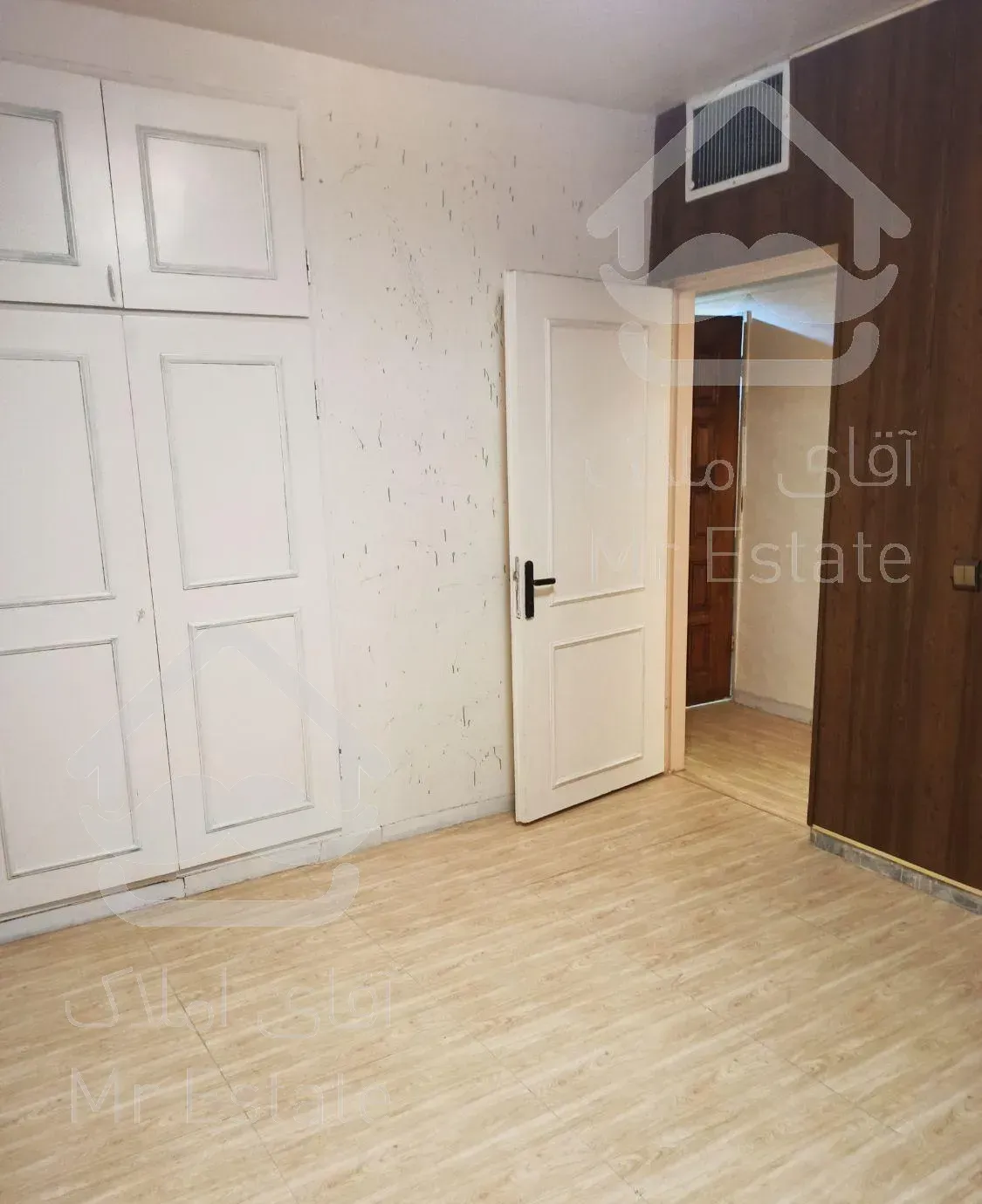 آپارتمان 107متر تک واحدی  (اردلان فرشتگان)